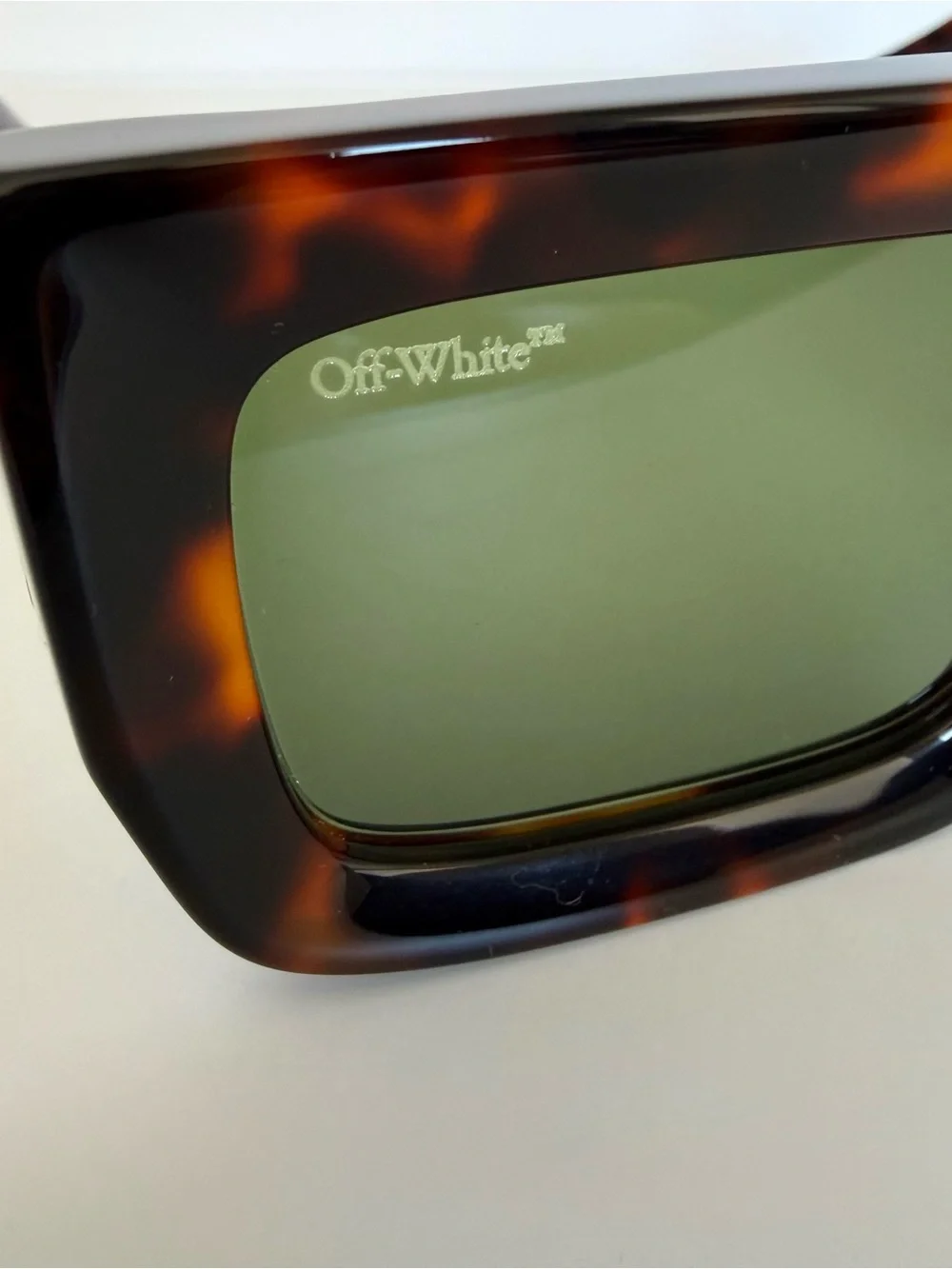 NEW!!! Off-White unisex sunglasses OERI073 6055 Authentic